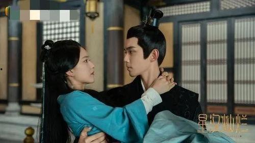 星汉灿烂中吃瓜,宫廷风云中的吃瓜众生相